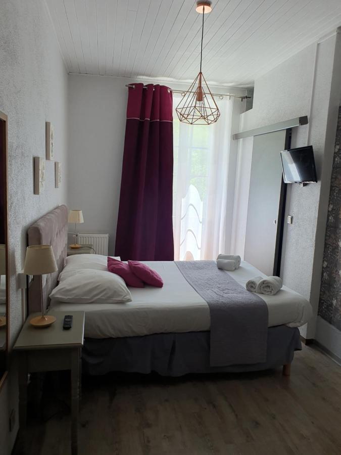 Ma Petite Auberge Кастелан Екстериор снимка