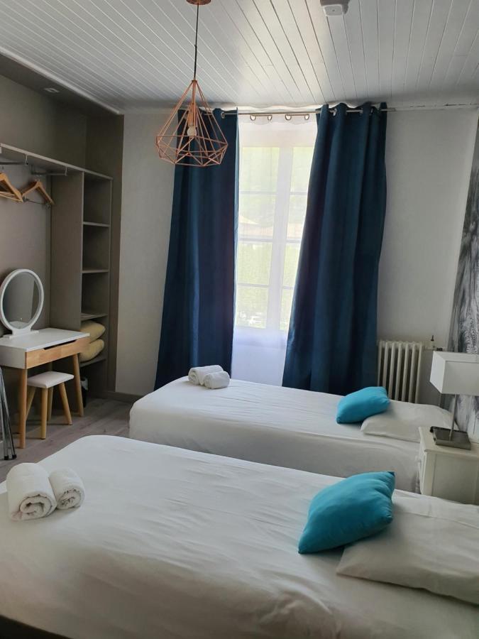 Ma Petite Auberge Кастелан Екстериор снимка