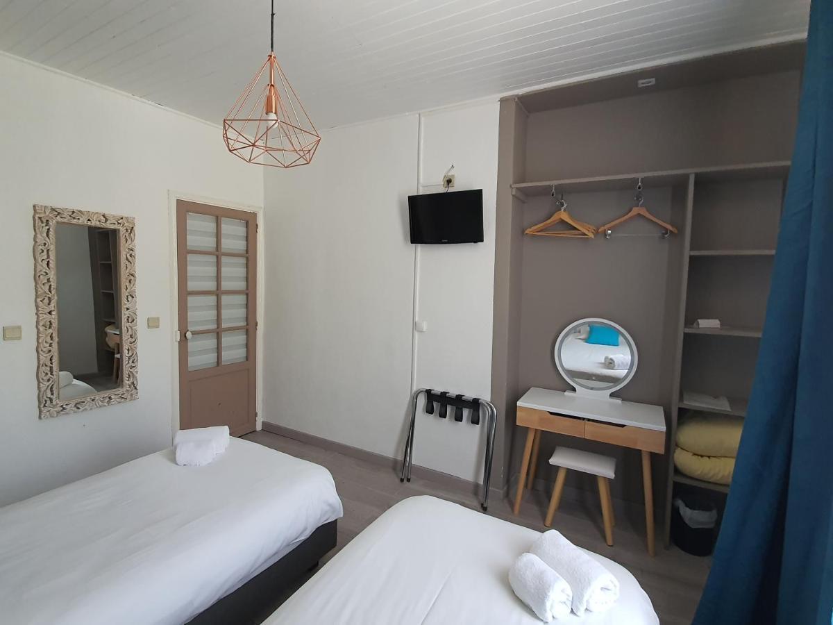 Ma Petite Auberge Кастелан Екстериор снимка