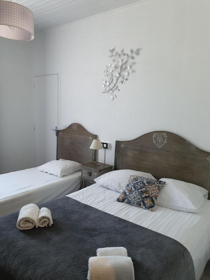 Ma Petite Auberge Кастелан Екстериор снимка