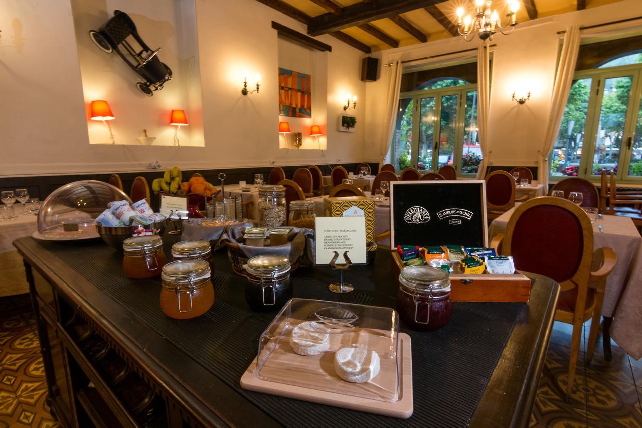 Ma Petite Auberge Кастелан Екстериор снимка